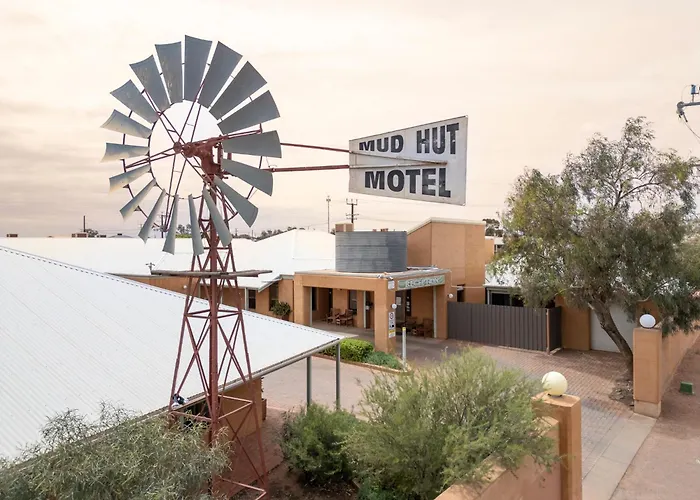 Mud Hut Motel