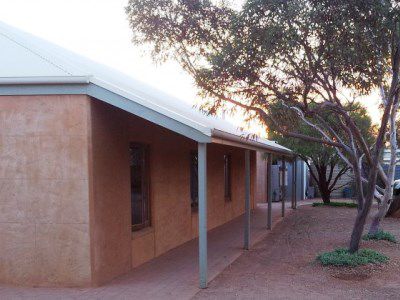 Mud Hut Motel